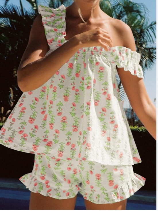 Other - White Floral Off Ruffle Top & Shorts Pajama Set Sz M